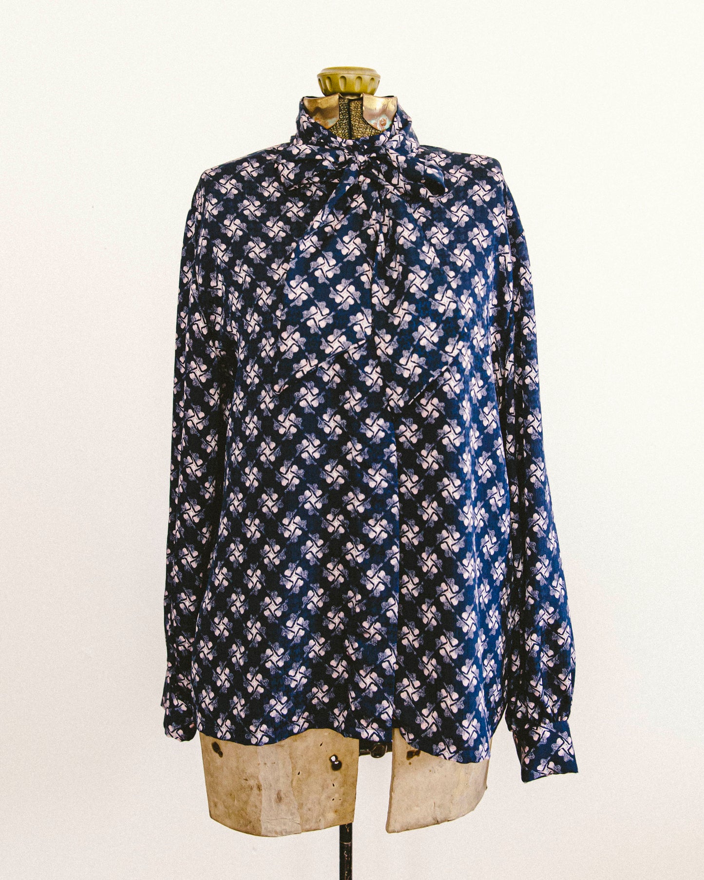 Chemisier à fleurs porte-bonheur