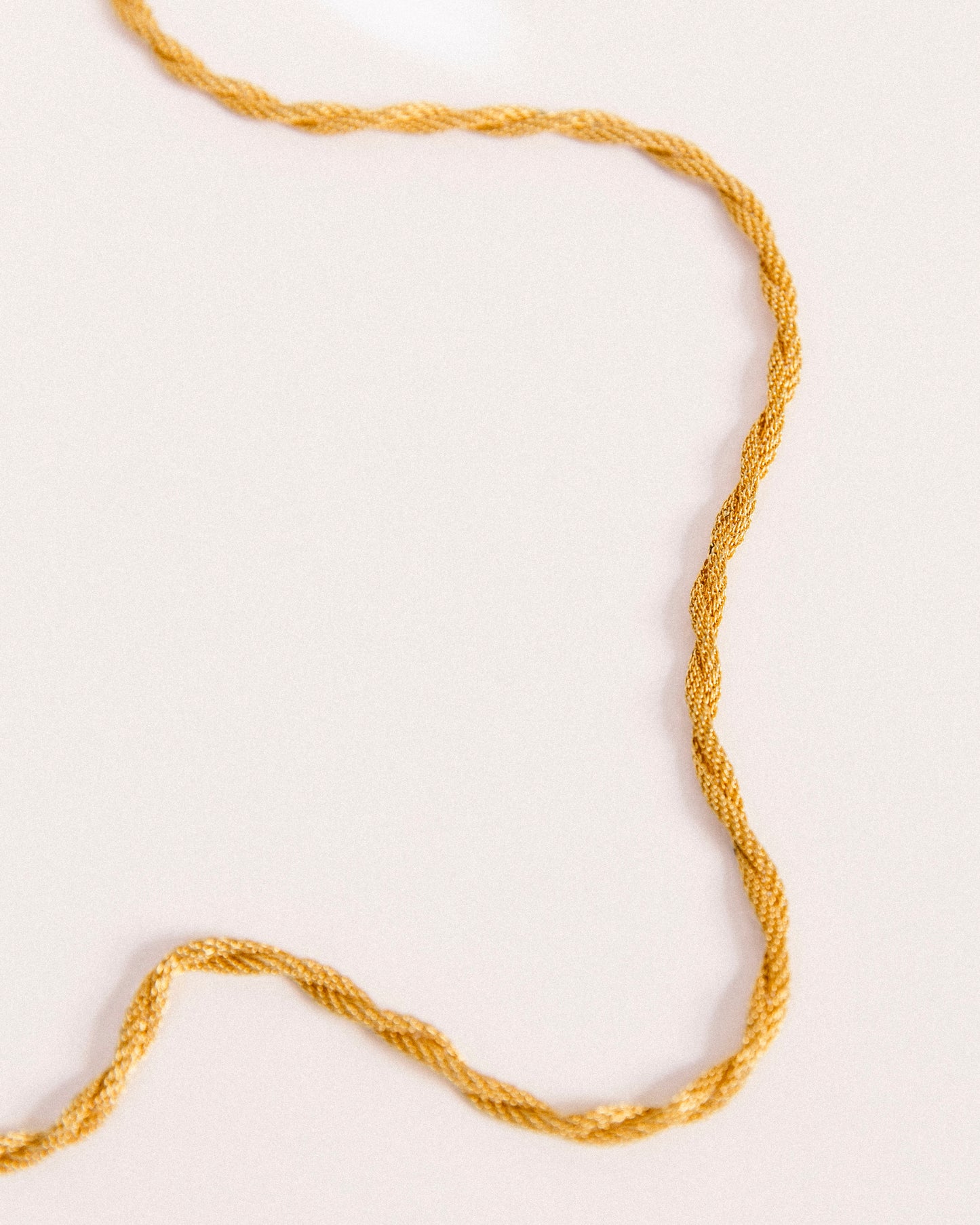 Mesh Twist Necklace