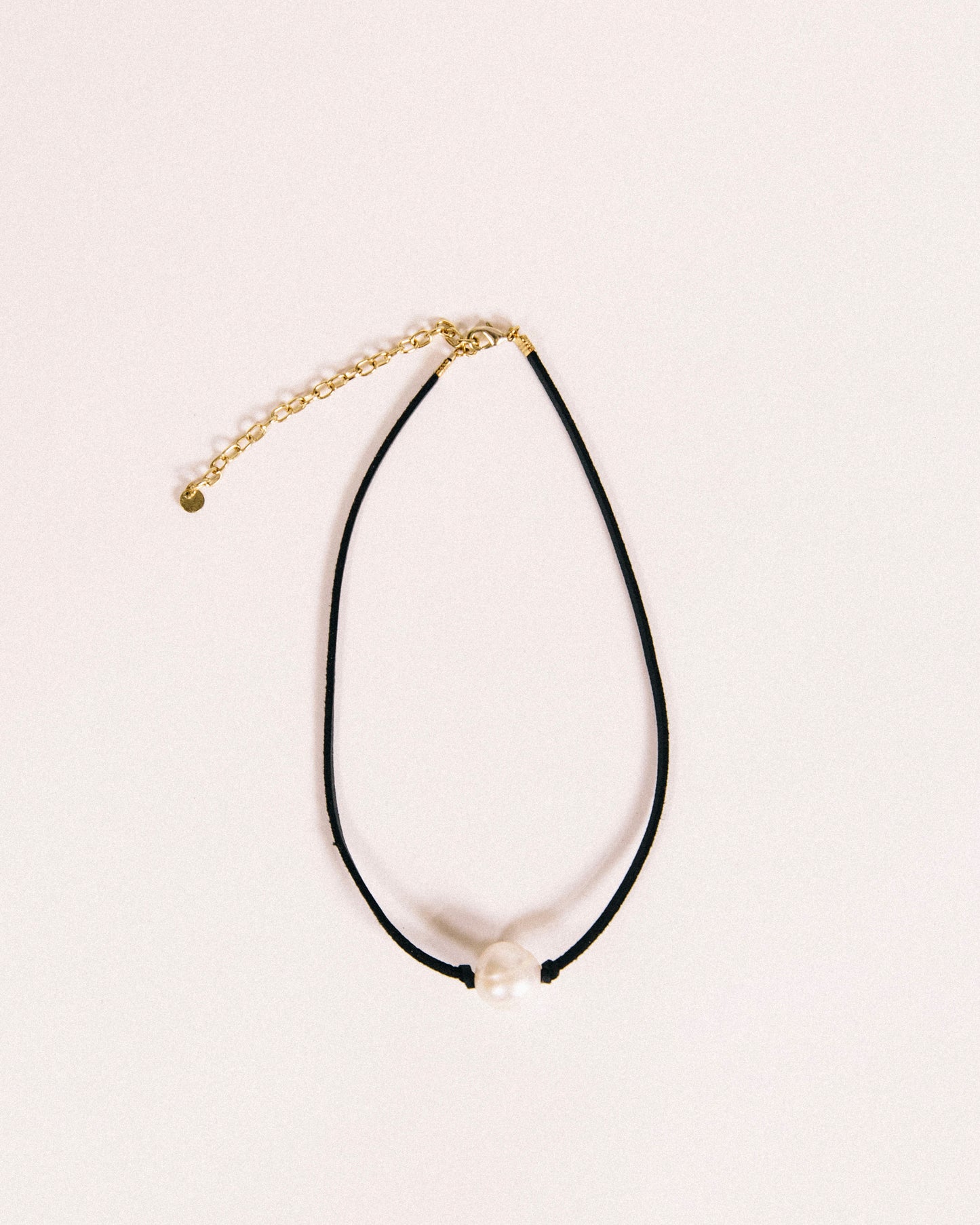 Ivy Pearl Choker
