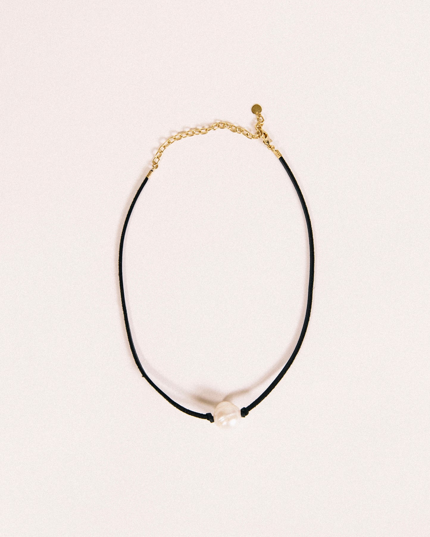Ivy Pearl Choker