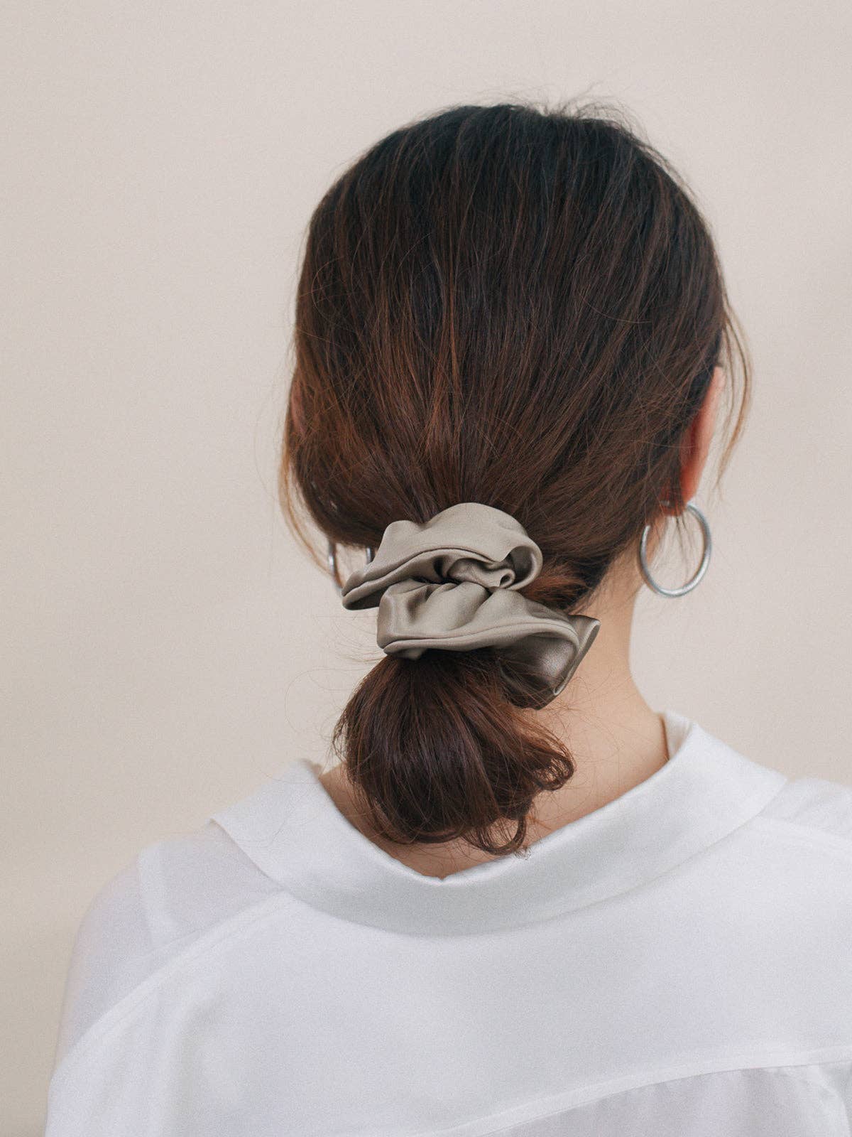 Silk Scrunchie in Taupe