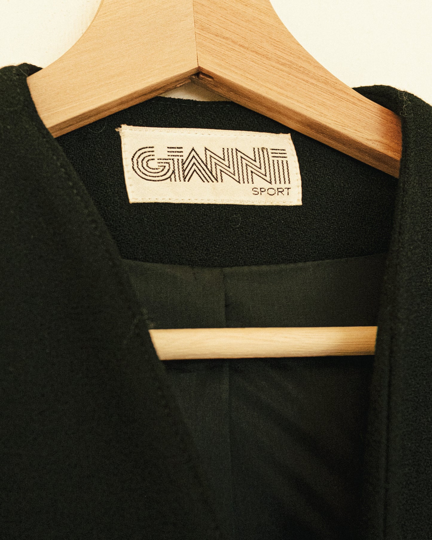 Noir Structured Blazer