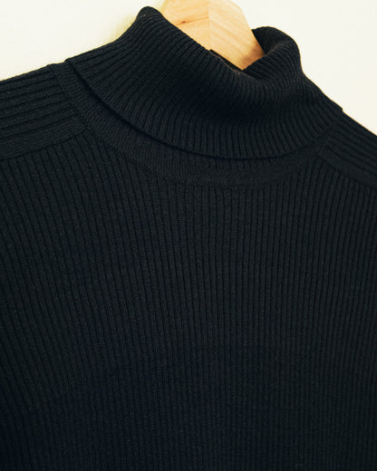 Classic Turtleneck Sweater - Navy