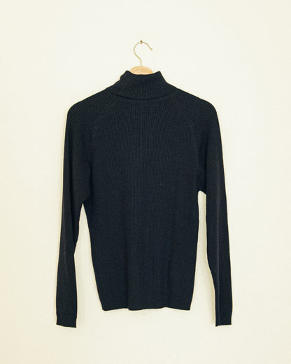 Classic Turtleneck Sweater - Navy