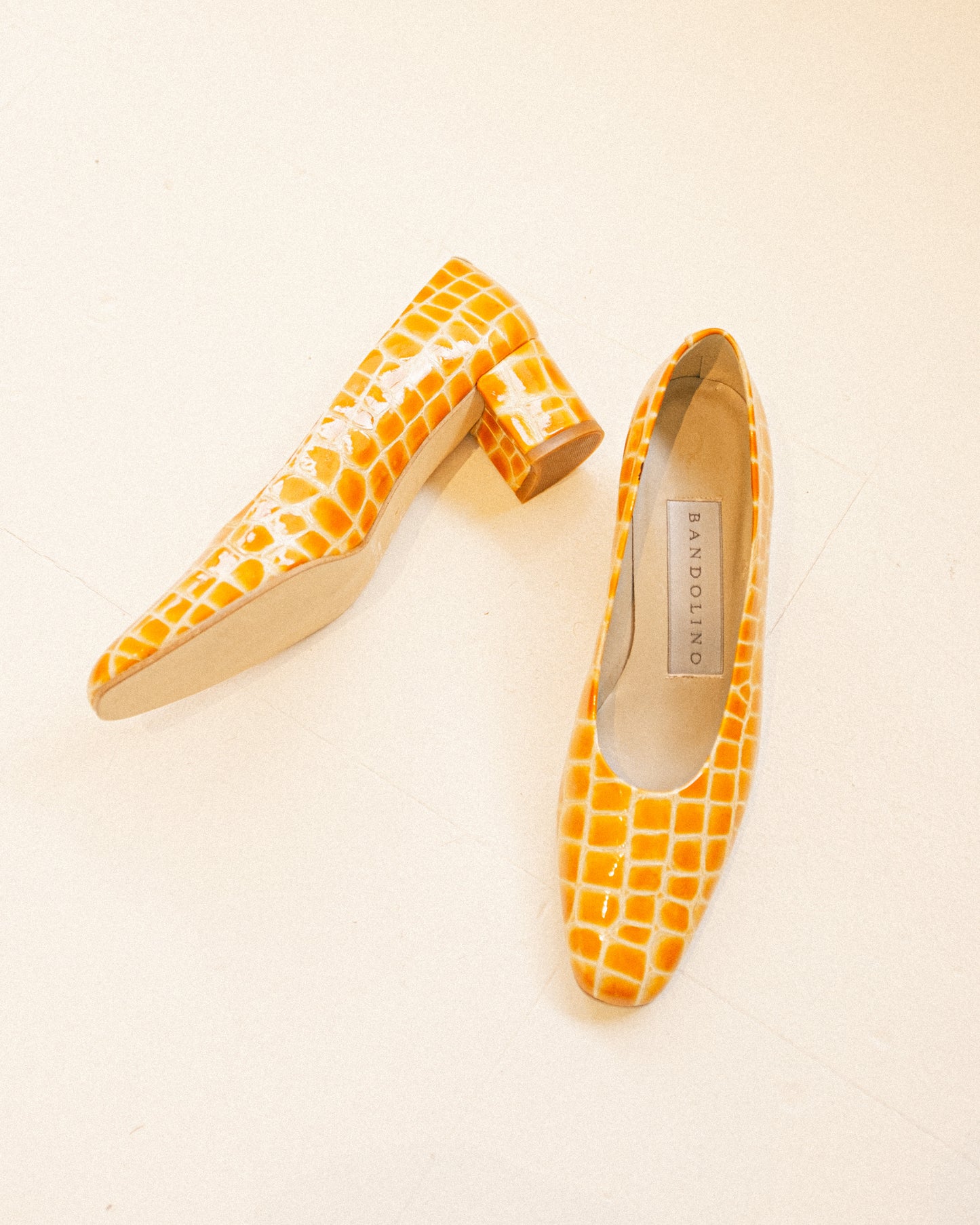 Gold Croc Pumps 7.5N