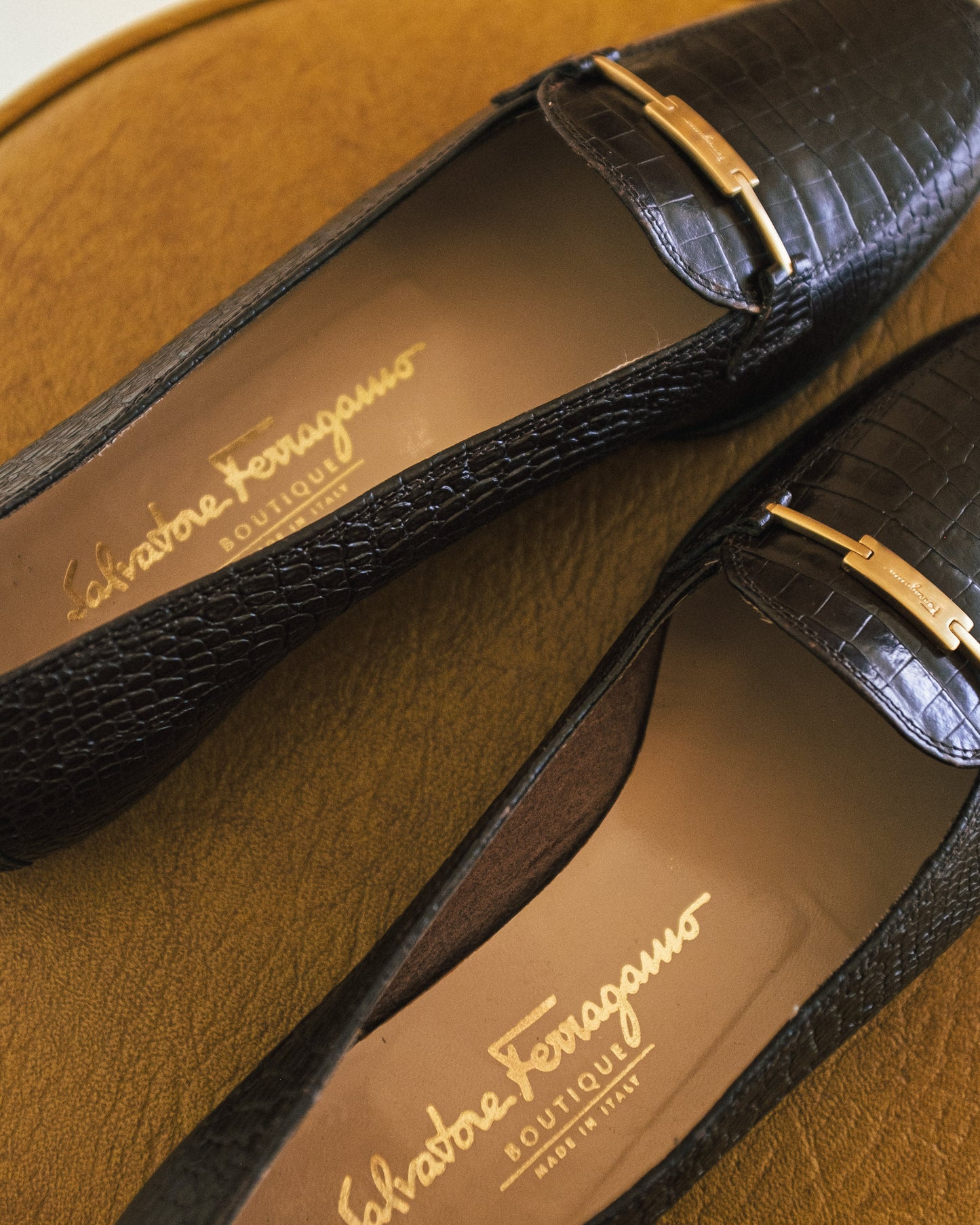 Ferragamo Buckle Loafers 8N