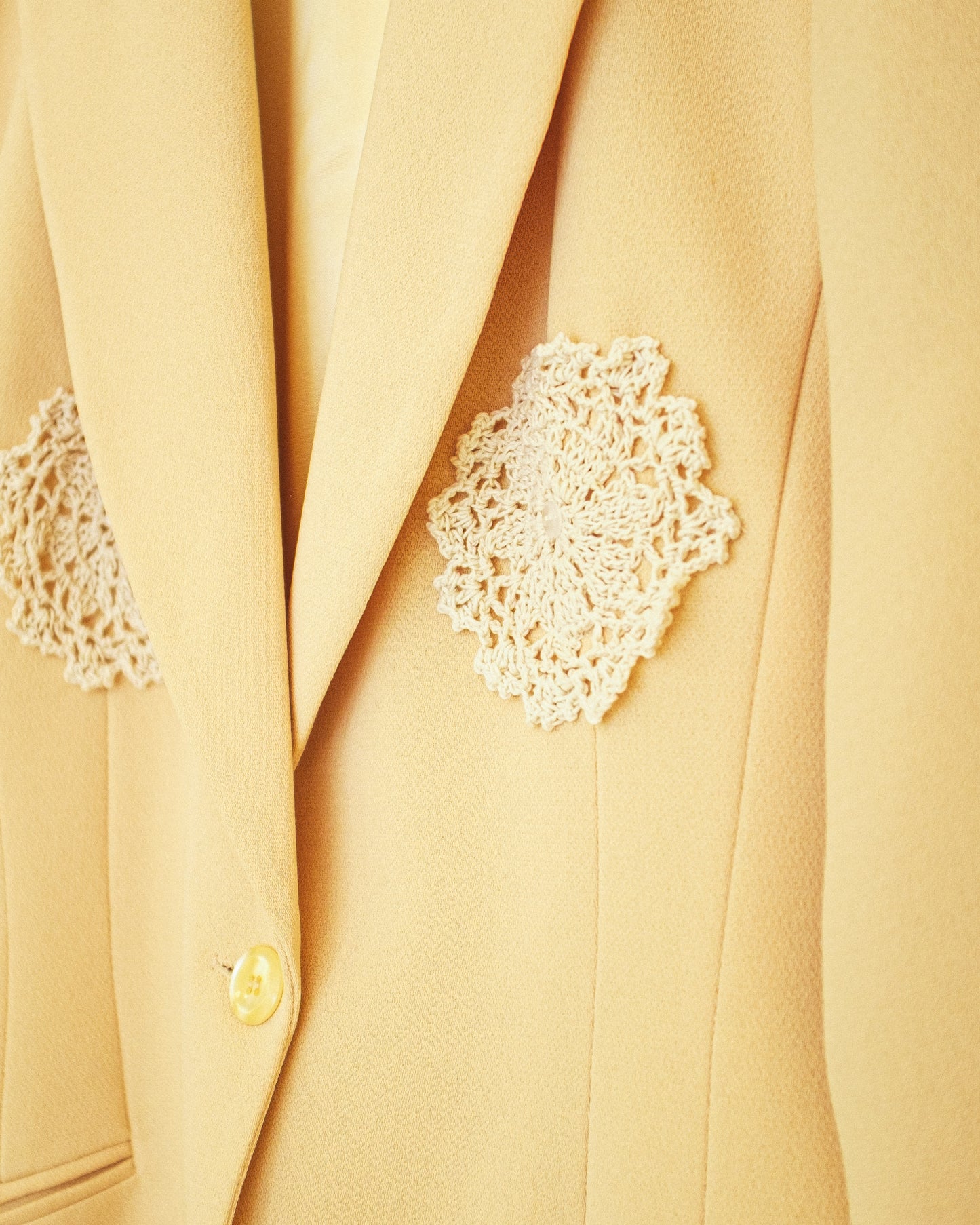 Doily Dot Blazer