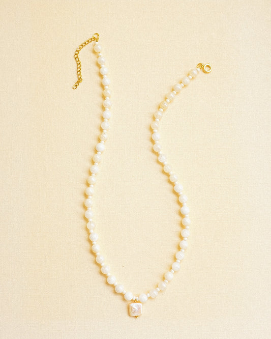 Milky Pearl Necklace