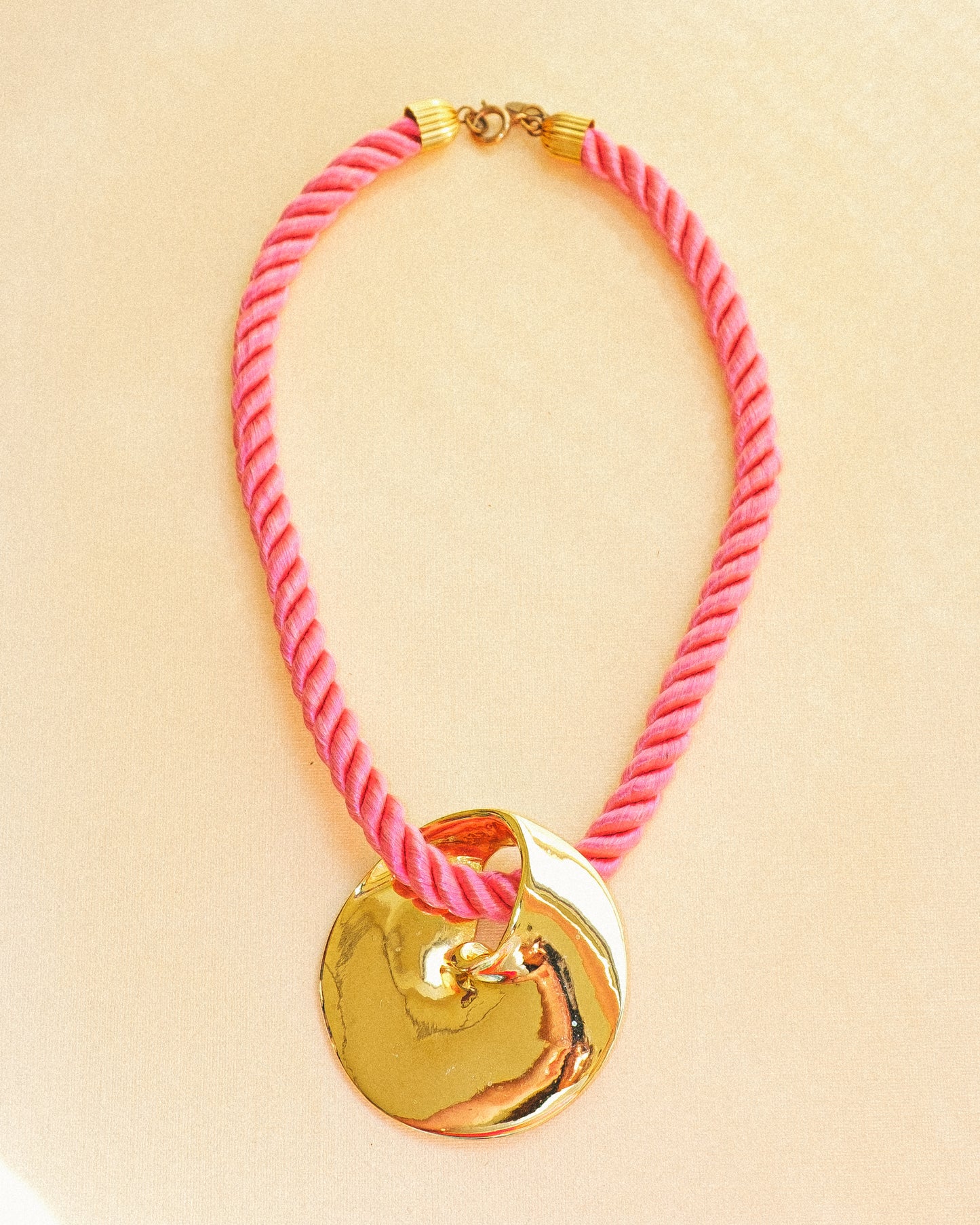 Disc Pendant Necklace