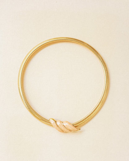 Peach Shell Collar Necklace