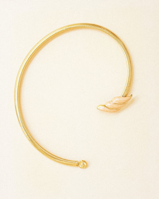Peach Shell Collar Necklace