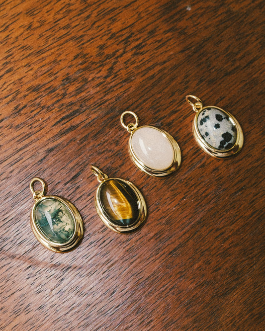 Cabochon Gemstone Charm: Moss agate