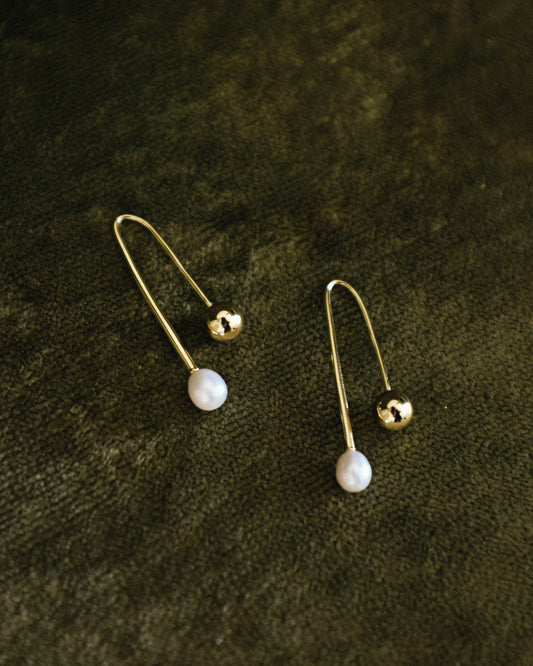 Titan Earrings - 14k Gold