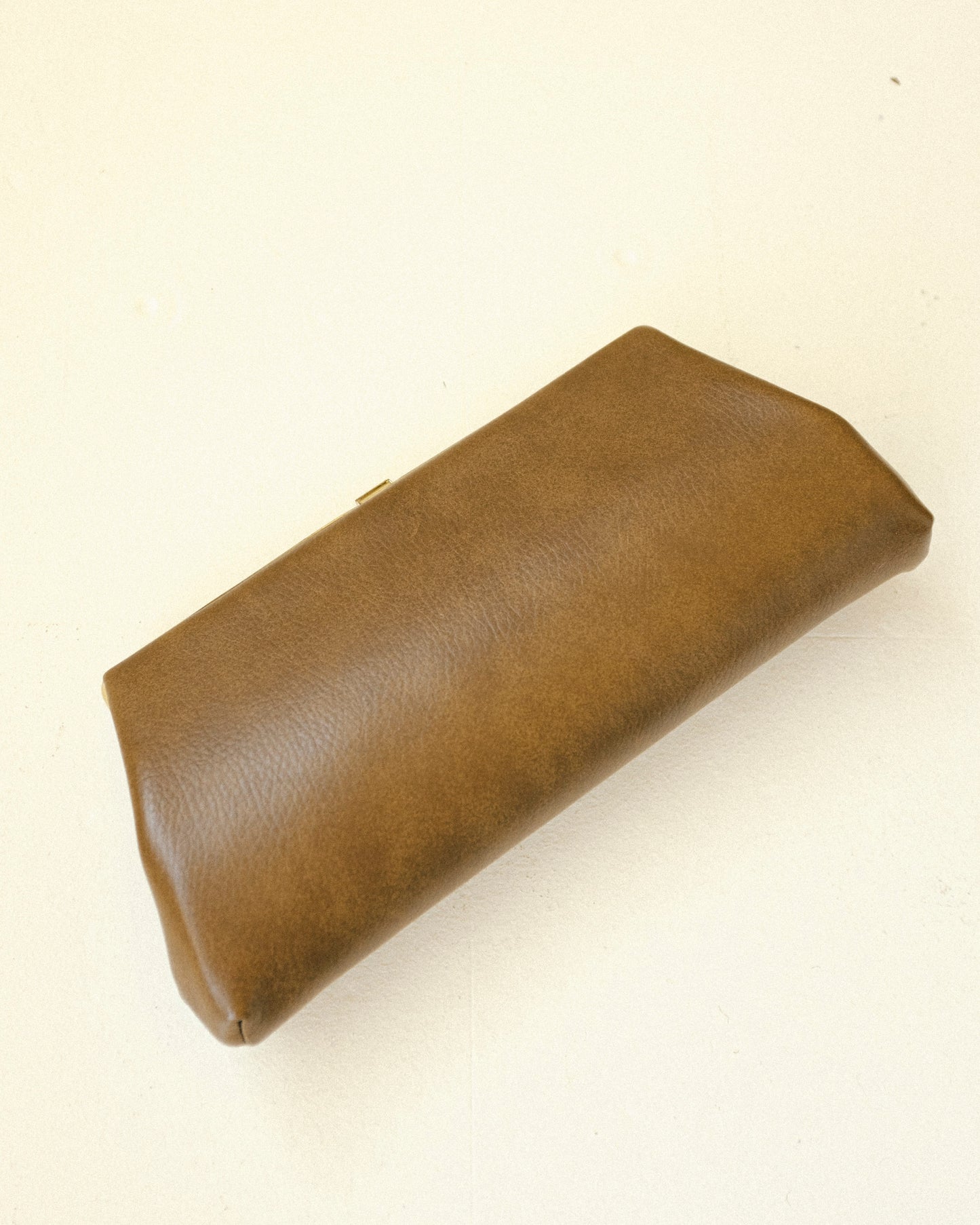 40/50's Chestnut Clutch