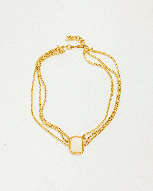 Vanilla Pendant Necklace