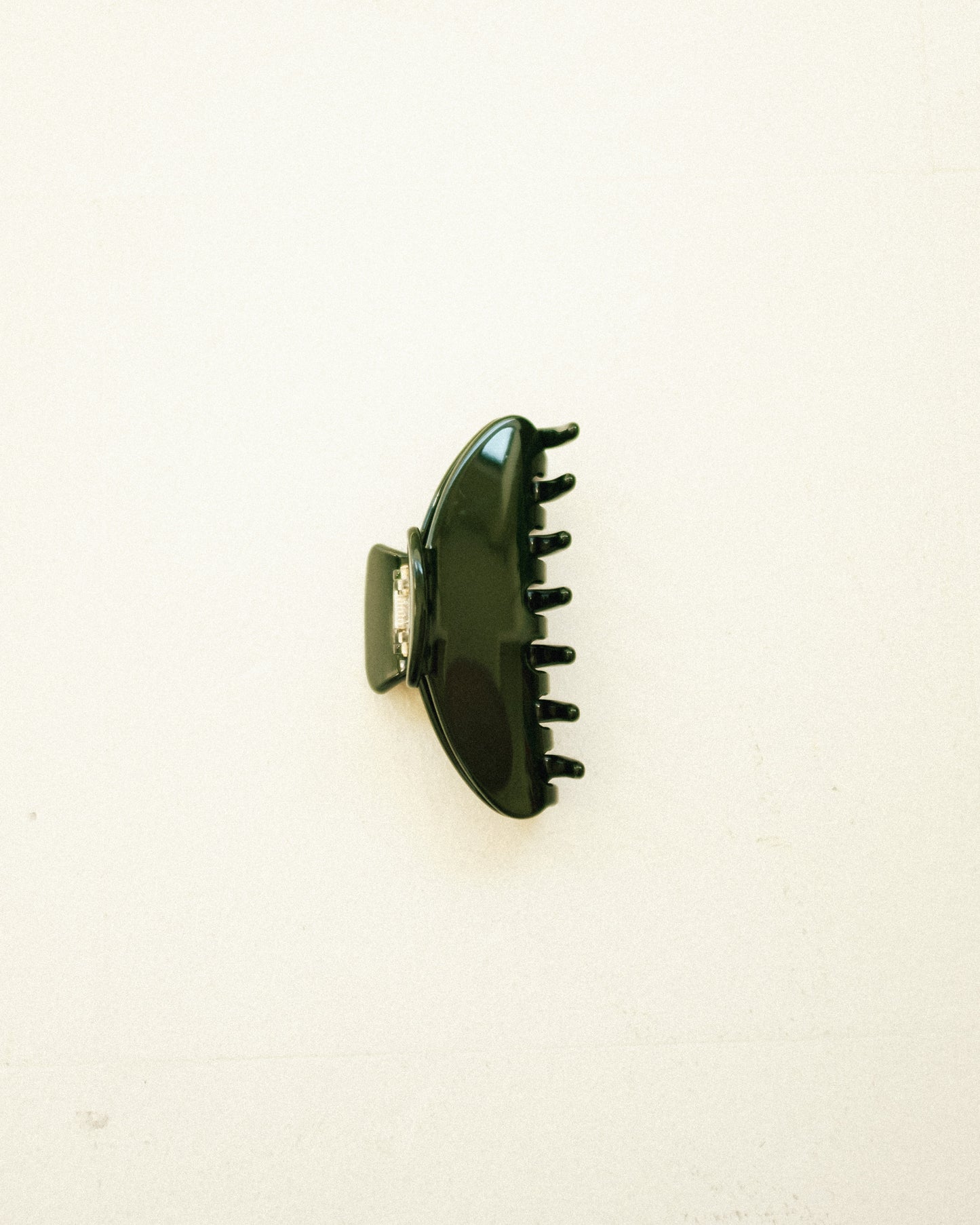Juniper Hair Claw