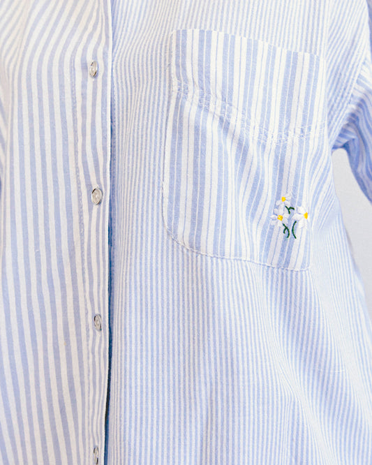 Daisy Button Up