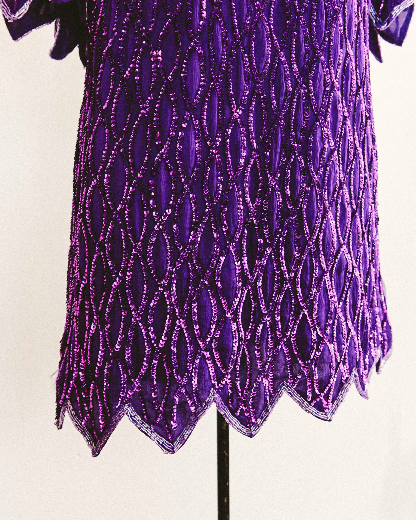 Robe courte violette 