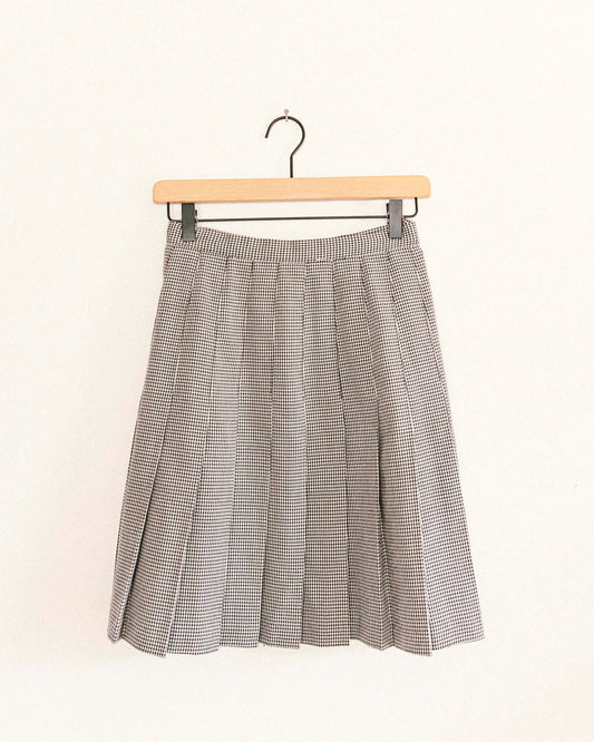 Houndstooth Pleated Skirt