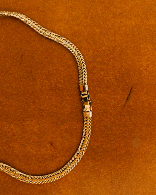 Collier chaîne câblée